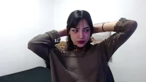 Snapshot of naiakit18 chatting on February 19, 10:31 pm naiakit18 online show from February 19, 10:31 pm