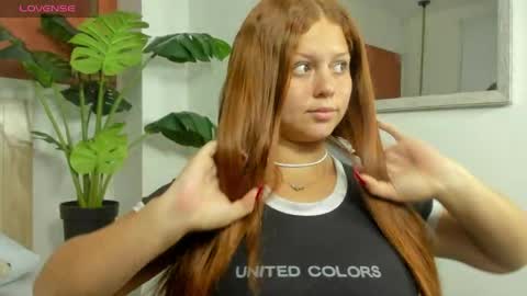 N A I A R A online show from April 4, 7:11 pm