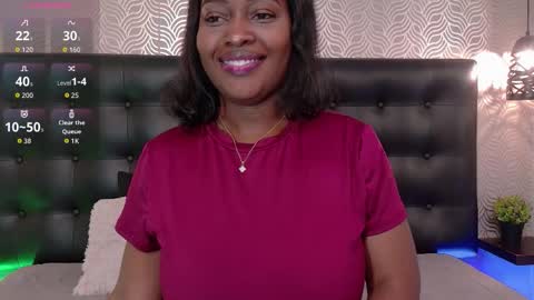 naiaramasson_ online show from March 19, 11:58 am