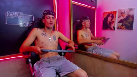 naider_1 online show from November 8, 5:07 am