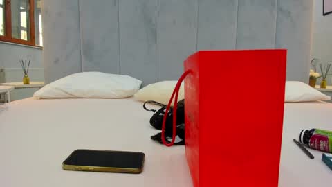 Snapshot of naila18 chatting on January 20, 6:42 am Naila online show from January 20, 6:42 am