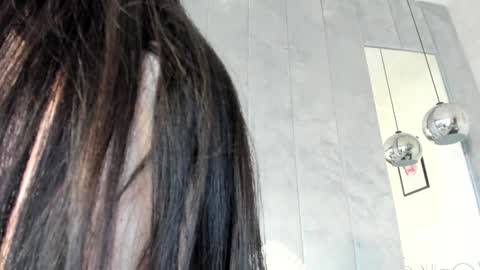 Snapshot of naila18 chatting on January 31, 8:43 am Naila online show from January 31, 8:43 am