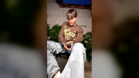 Snapshot of naim_theking chatting on March 1, 11:18 pm N A I M T H E K I N G online show from March 1, 11:18 pm