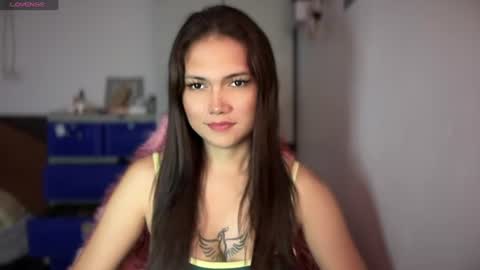 Snapshot of naisha143 chatting on July 11, 3:53 am MARY MAE online show from July 11, 3:53 am