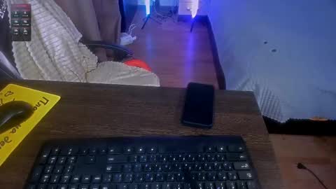 Snapshot of naked_psychologist chatting on February 9, 11:25 am Asy no face  online show from February 9, 11:25 am