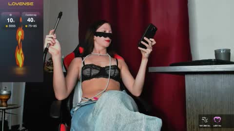 Snapshot of naked_psychologist chatting on November 18, 11:36 am Asy no face online show from November 18, 11:36 am