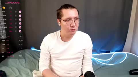 Isaac online show from July 10, 6:10 pm