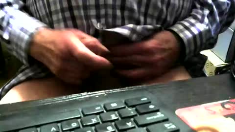 Snapshot of nakedoldguy chatting on January 9, 5:43 pm NakedOldGuy online show from January 9, 5:43 pm