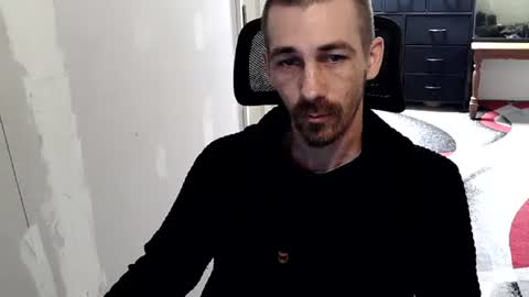 nakedtoken online show from April 5, 1:52 pm