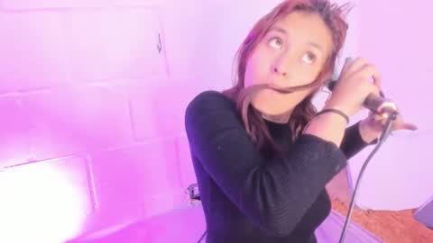 Snapshot of nala_sc chatting on May 21, 7:37 am nala_sc online show from May 21, 7:37 am
