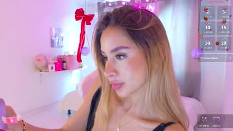 Snapshot of nallahh_ chatting on February 3, 2:11 pm Nallah online show from February 3, 2:11 pm