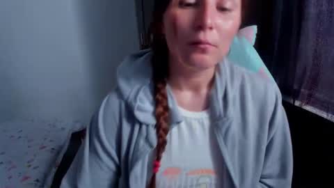 Snapshot of namibecker chatting on January 9, 6:47 pm Nami online show from January 9, 6:47 pm