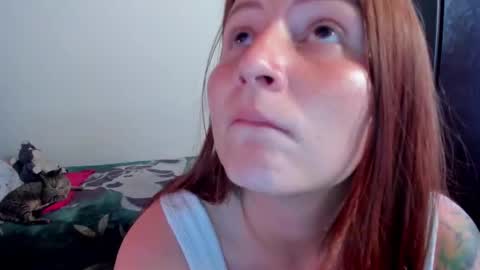 Snapshot of namibecker chatting on January 27, 10:27 pm Nami online show from January 27, 10:27 pm