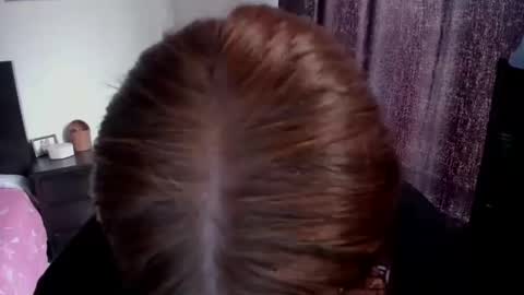 Snapshot of namibecker chatting on October 17, 7:27 pm Nami online show from October 17, 7:27 pm