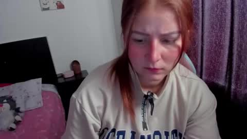 Snapshot of namibecker chatting on October 18, 8:42 pm Nami online show from October 18, 8:42 pm