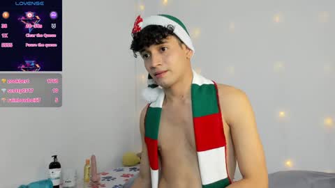 Snapshot of namir__ chatting on December 8, 7:26 am Namir online show from December 8, 7:26 am