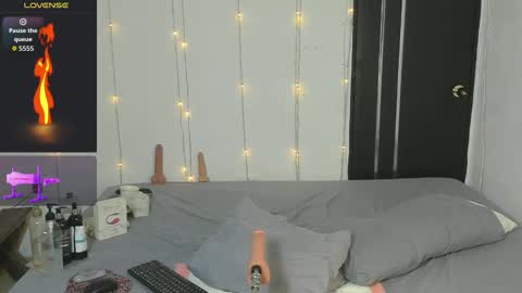 Snapshot of namir__ chatting on October 9, 8:12 am Namir online show from October 9, 8:12 am