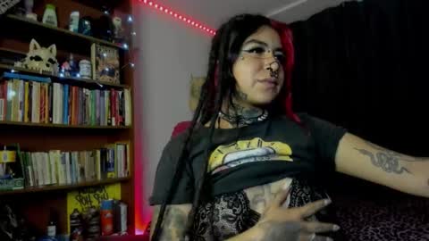 Val  online show from October 11, 3:06 am