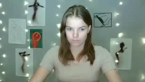 Snapshot of nana_new chatting on September 10, 6:13 am Nana online show from September 10, 6:13 am