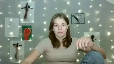 Snapshot of nana_new chatting on September 13, 8:14 am Nana online show from September 13, 8:14 am