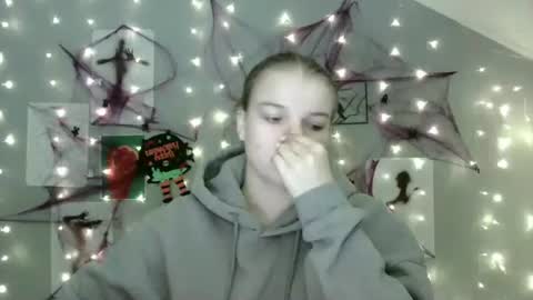 Snapshot of nana_new chatting on October 6, 8:12 am Nana online show from October 6, 8:12 am