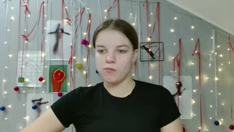 Snapshot of nana_new chatting on December 4, 7:06 am Nana online show from December 4, 7:06 am