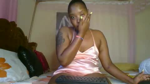 nanachocolate25 online show from April 7, 3:29 am