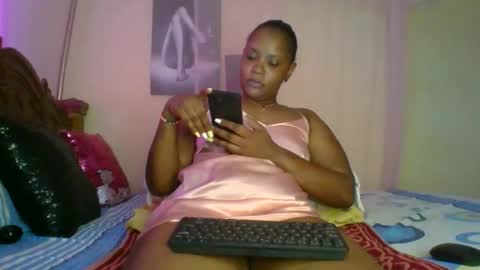 nanachocolate25 online show from April 9, 8:09 am