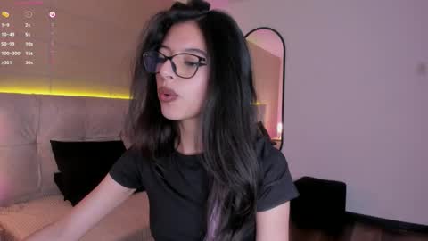 Snapshot of nanakodollxx chatting on January 15, 5:38 pm Nana online show from January 15, 5:38 pm