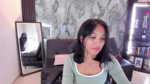 Snapshot of nanami_20 chatting on March 22, 6:44 pm samantha online show from March 22, 6:44 pm