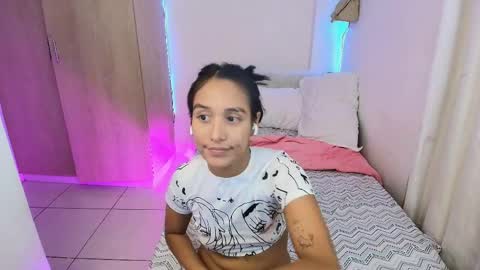 Snapshot of nanami_20 chatting on April 4, 8:28 pm samantha online show from April 4, 8:28 pm