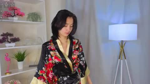 Miya online show from September 18, 3:58 pm