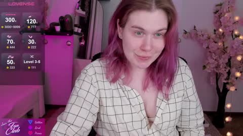 Snapshot of nancy_sun_ chatting on January 3, 6:14 pm Nancy online show from January 3, 6:14 pm