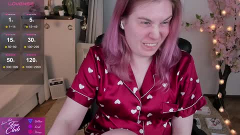 Snapshot of nancy_sun_ chatting on January 10, 2:13 pm Nancy online show from January 10, 2:13 pm