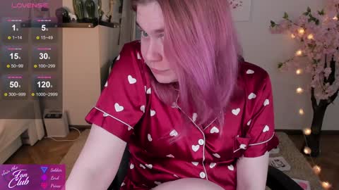 Snapshot of nancy_sun_ chatting on January 23, 3:22 pm Nancy online show from January 23, 3:22 pm