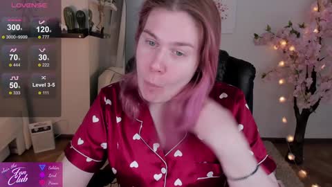 Snapshot of nancy_sun_ chatting on January 25, 10:51 am Nancy online show from January 25, 10:51 am