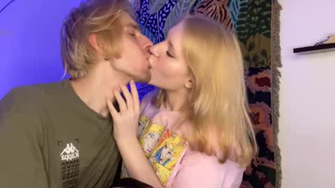 Snapshot of nancy_witch chatting on March 12, 8:31 pm Nancy and Archi online show from March 12, 8:31 pm