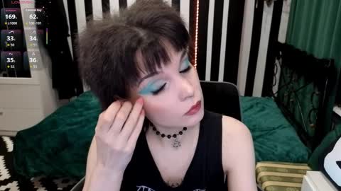 Nancy online show from December 17, 2:50 am