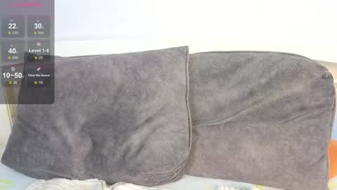 Hello im Lola online show from January 10, 7:54 am