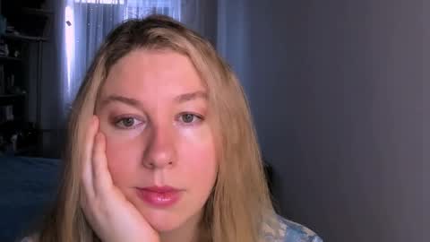 Nancy online show from April 5, 6:43 am