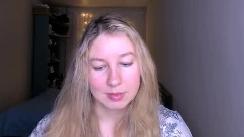 Nancy online show from April 9, 8:03 pm