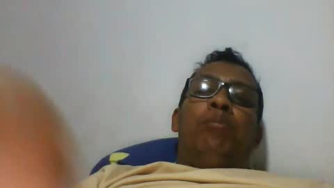 Snapshot of nando_rincon050279 chatting on October 16, 11:17 pm Nando Rincon online show from October 16, 11:17 pm