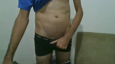 nandolopes2891 online show from May 6, 1:14 am