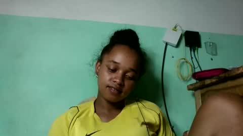 nandrianina416143 online show from March 1, 5:26 pm