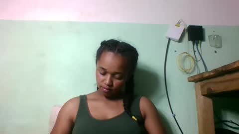 nandrianina416143 online show from March 6, 6:21 am