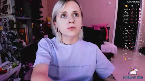 Monday-Friday 12-4 AM and 6-9 AM New York time online show from January 9, 8:10 pm