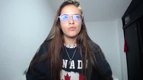 Snapshot of nanna_yoshi chatting on January 21, 2:11 am nanna yoshi online show from January 21, 2:11 am