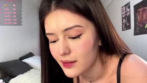 Hanna online show from April 7, 3:23 pm