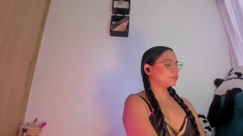 Nanny  online show from February 17, 8:04 pm