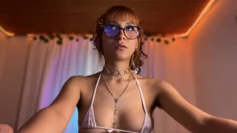  Naomi  online show from June 8, 1:55 pm